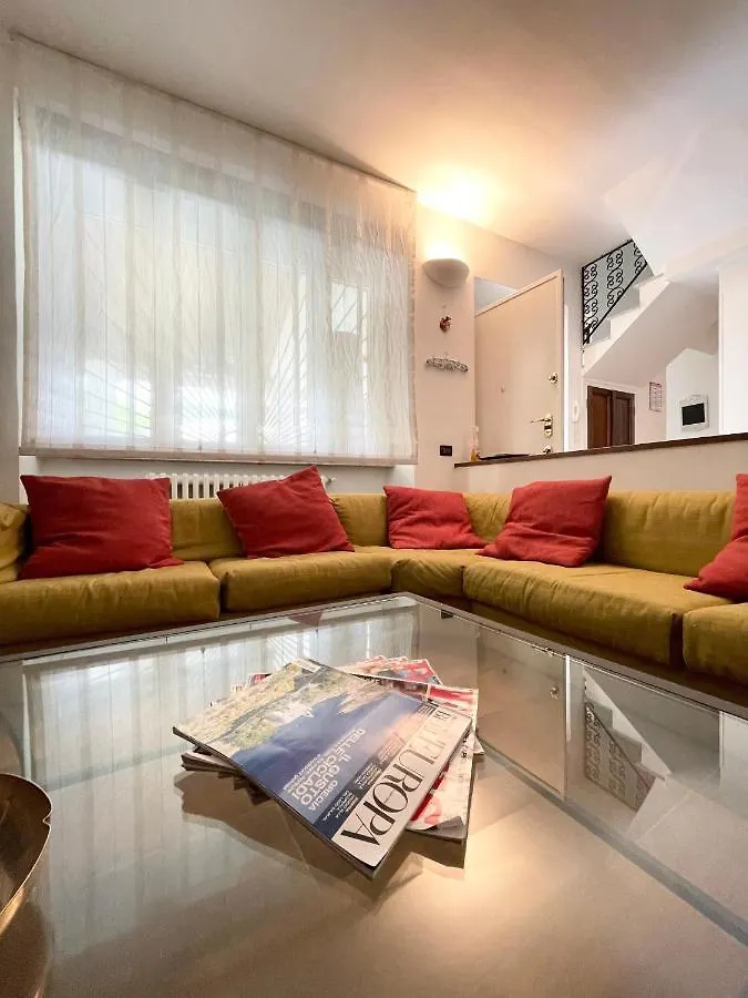 Villa Mia Lugano Lake Brusimpiano Italien