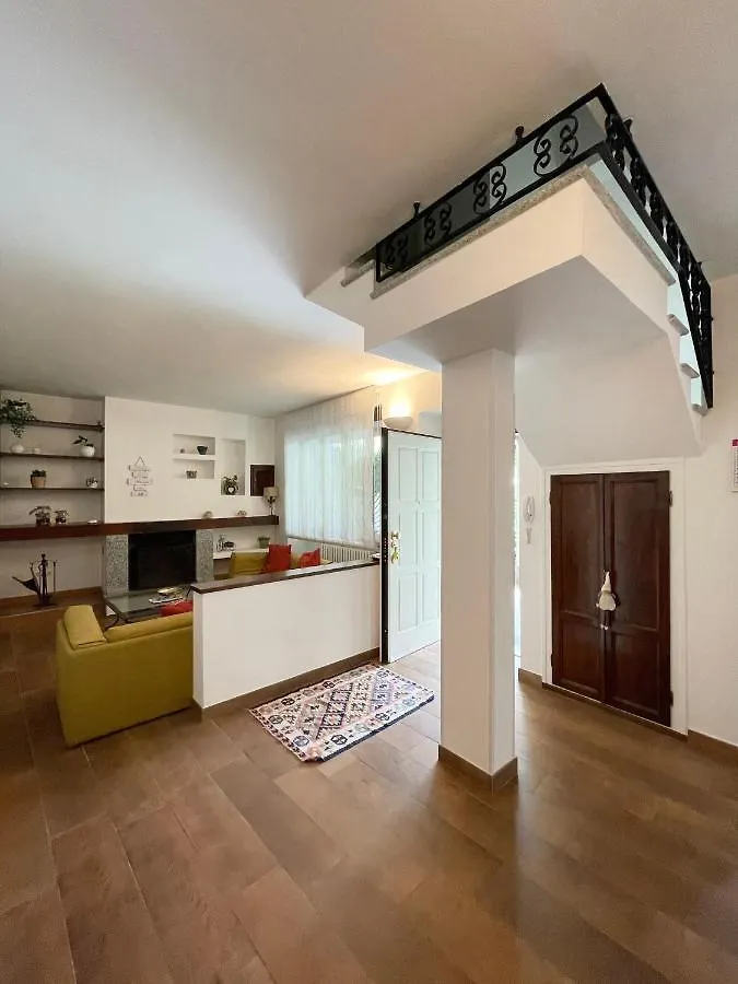 Villa Mia Lugano Lake Brusimpiano Ferienhaus