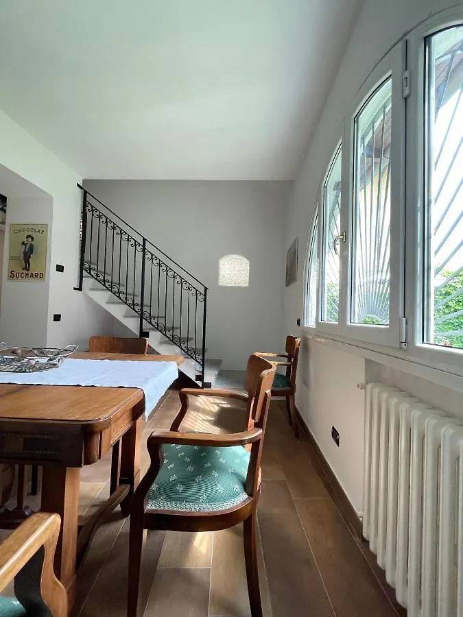 Villa Mia Lugano Lake Brusimpiano 0*,  Italien